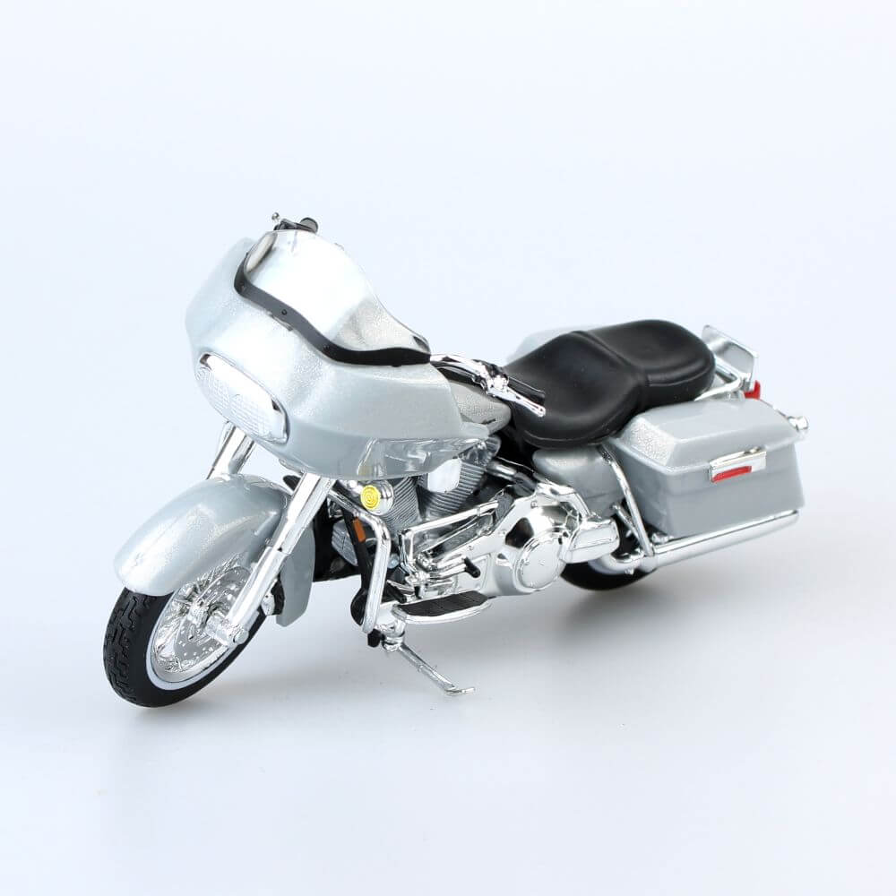 1:18 Scale Harley Davidson Road Glide Diecast Model Collector's